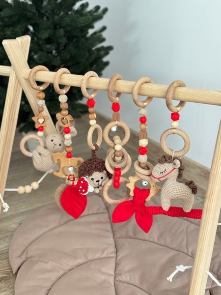 Тренажер Монтессорі, baby gym "Червоно-бежевий" 17 фото