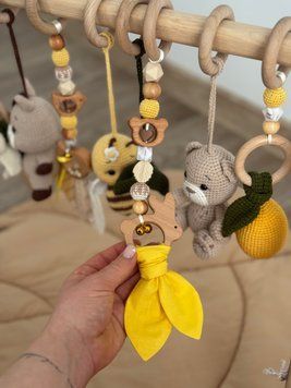 Іграшка-підвіска на стійку baby gym зайчик з шелестящими вушками 10691 фото
